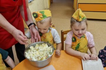 Gaismas darbnīca ar viecākiem “Svečturi Latvijai” 7.grupa “Vāverīte” 2